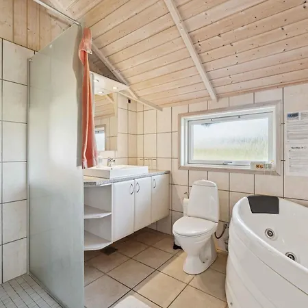 Casa de Férias Dog-friendly Near And Nature Sonderby (Midtjylland)