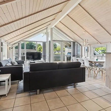 Dog-friendly Near And Nature *